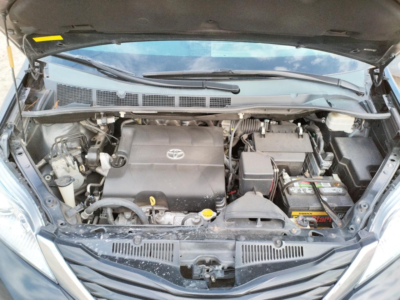 Photo 7 from auction – 2013 TOYOTA SIENNA LE with VIN 5TDKK3DC9DS296325