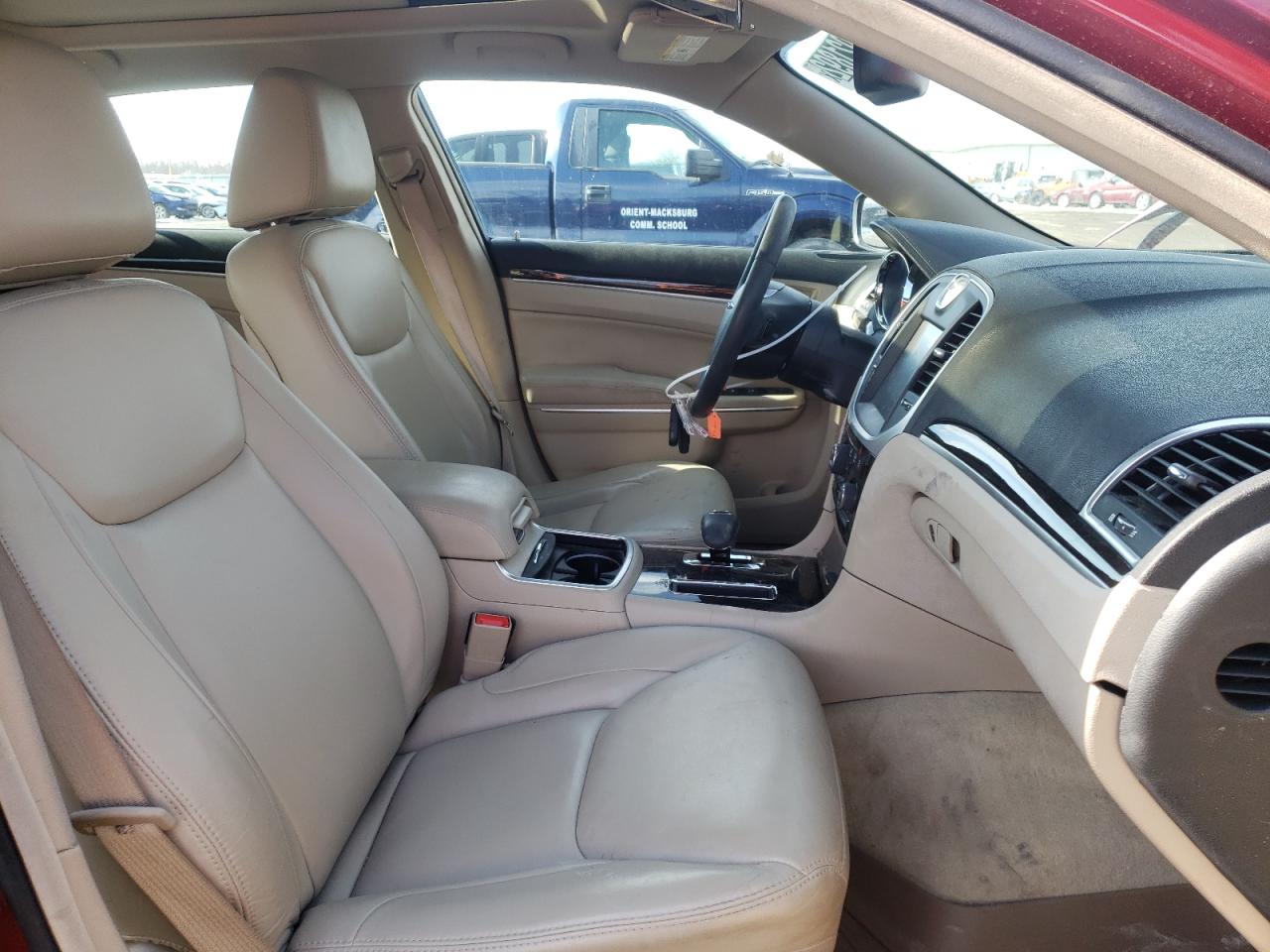 Photo 5 from auction – 2013 CHRYSLER 300 with VIN 2C3CCARG0DH666324