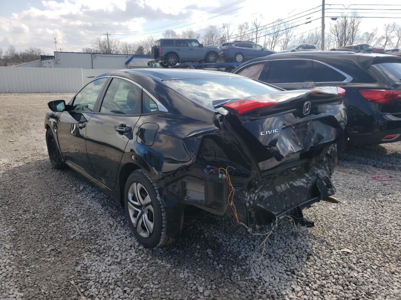 Photo 3 from auction – 2016 HONDA CIVIC LX with VIN 19XFC2F59GE080187