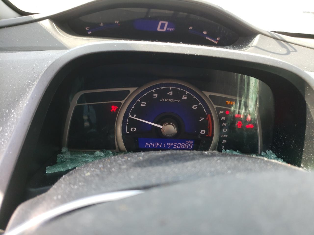 Foto 8 de la subasta – 2011 HONDA CIVIC EXL con VIN 19XFA1F99BE018932