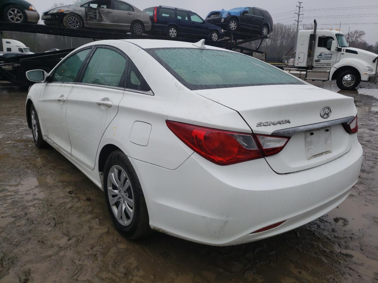 Photo 3 from auction – 2011 HYUNDAI SONATA GLS with VIN 5NPEB4AC6BH219695