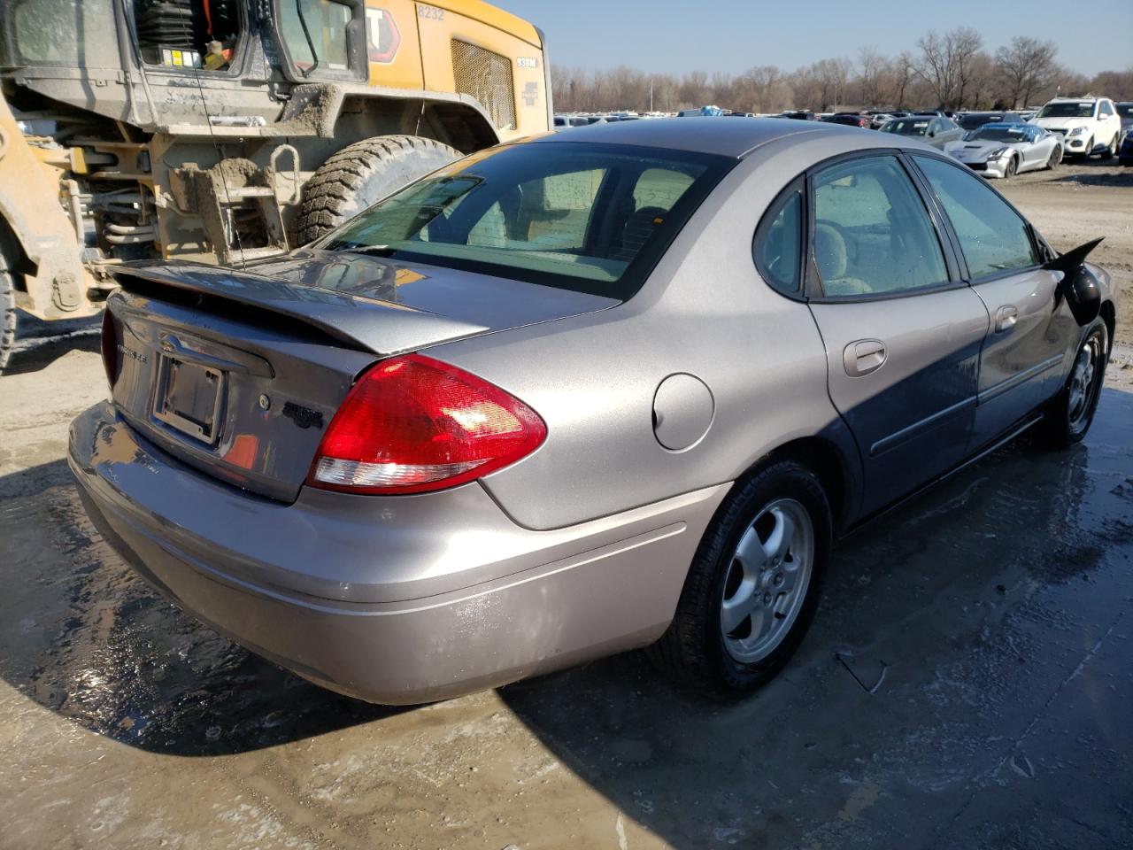 Photo 4 from auction – 2007 FORD TAURUS SE with VIN 1FAFP53UX7A154095