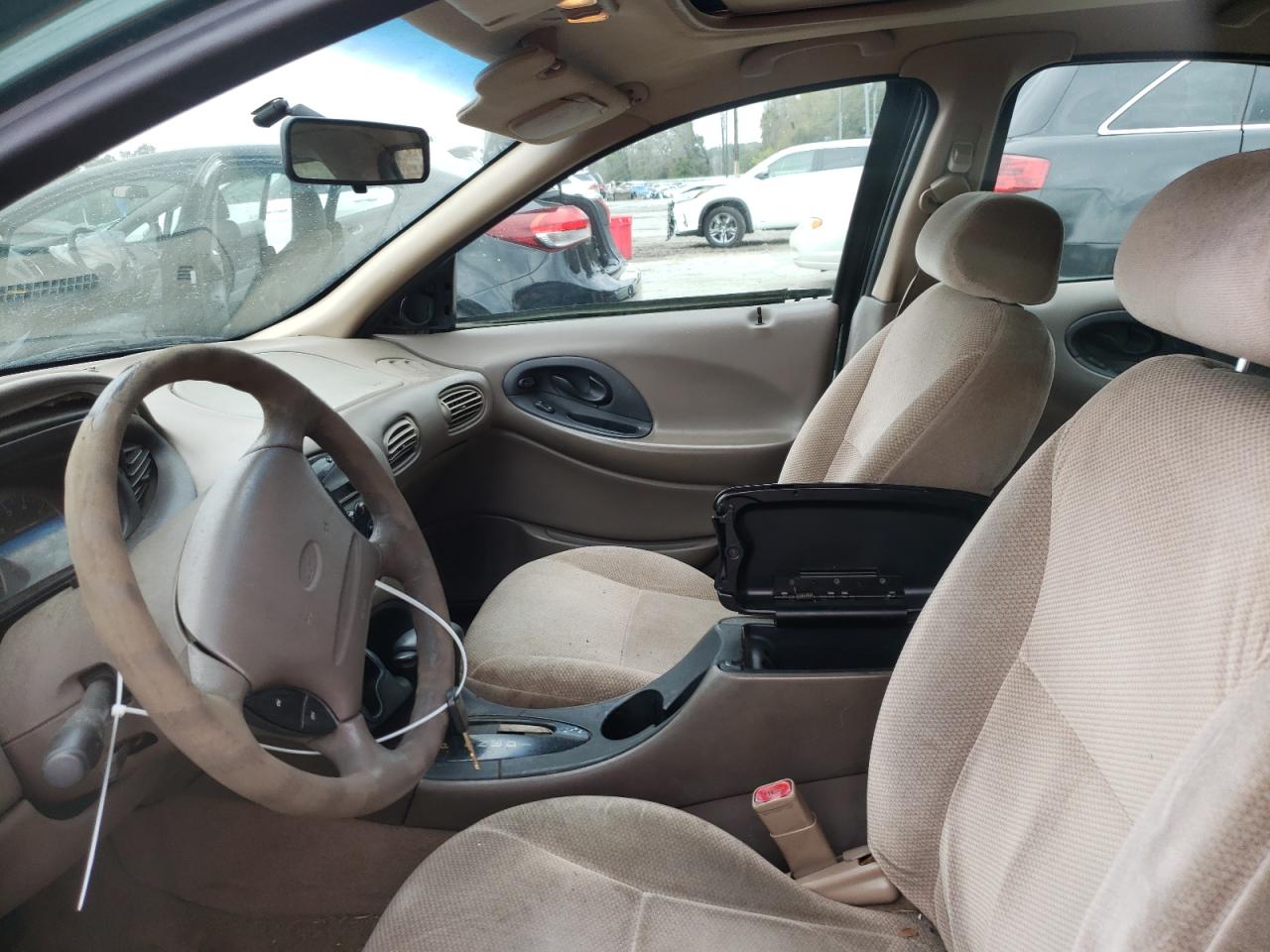 Фото 5 с аукциона – 1999 FORD TAURUS SE с VIN 1FAFP53S2XA331897