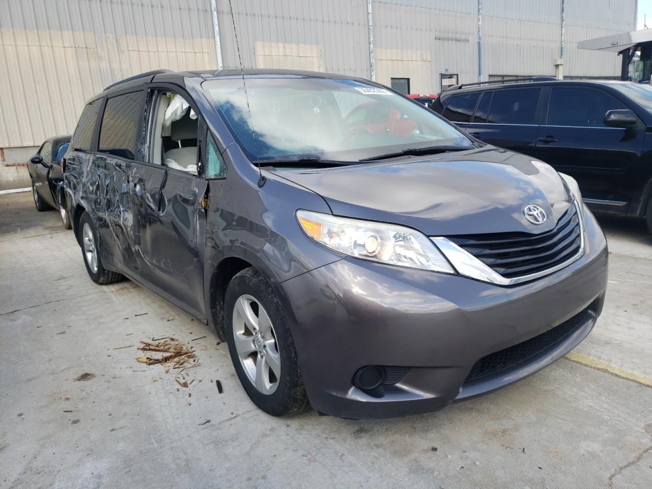 Photo 1 from auction – 2013 TOYOTA SIENNA LE with VIN 5TDKK3DC0DS349655