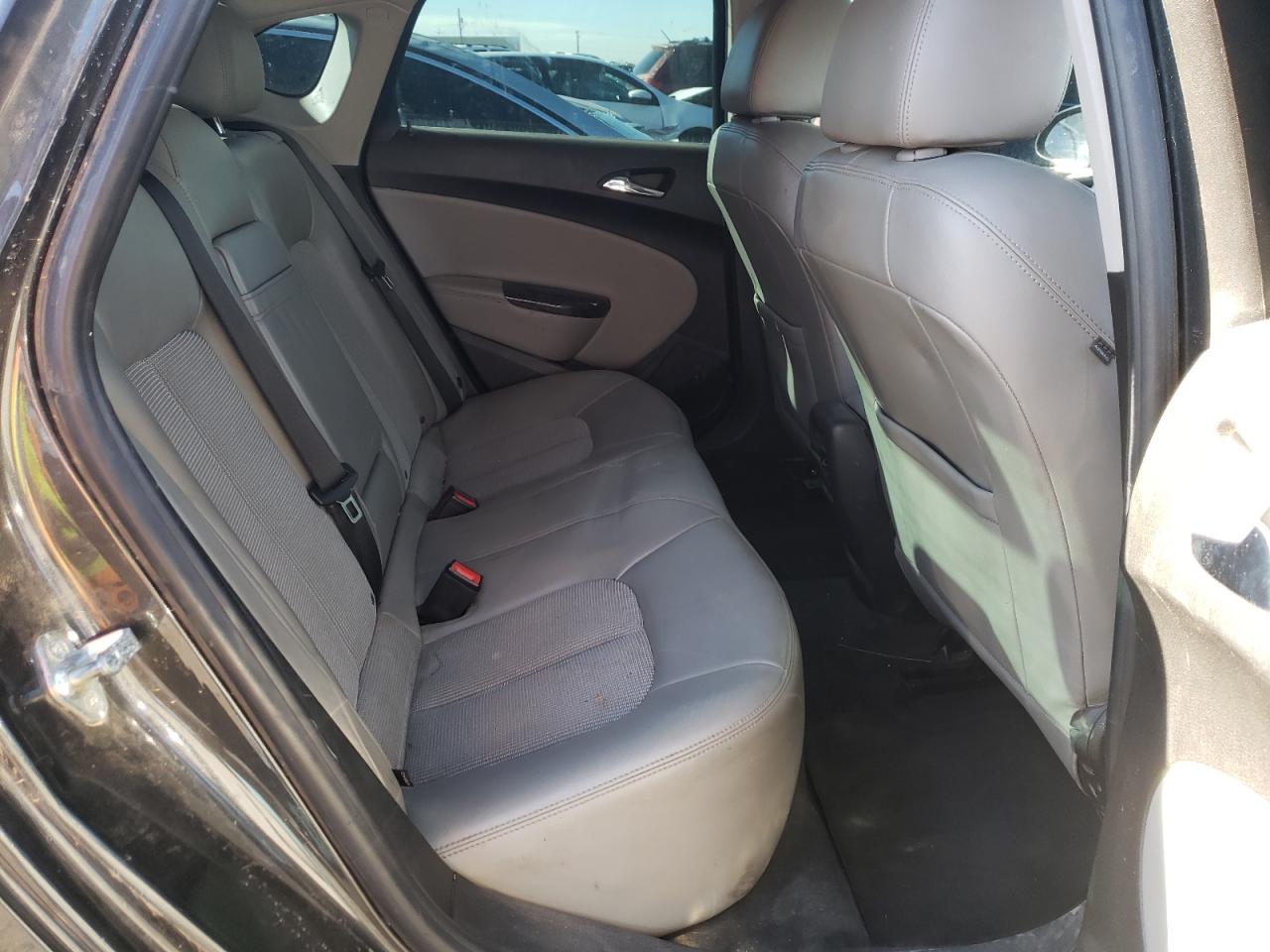 Photo 6 from auction – 2016 BUICK VERANO with VIN 1G4PW5SK8G4169383