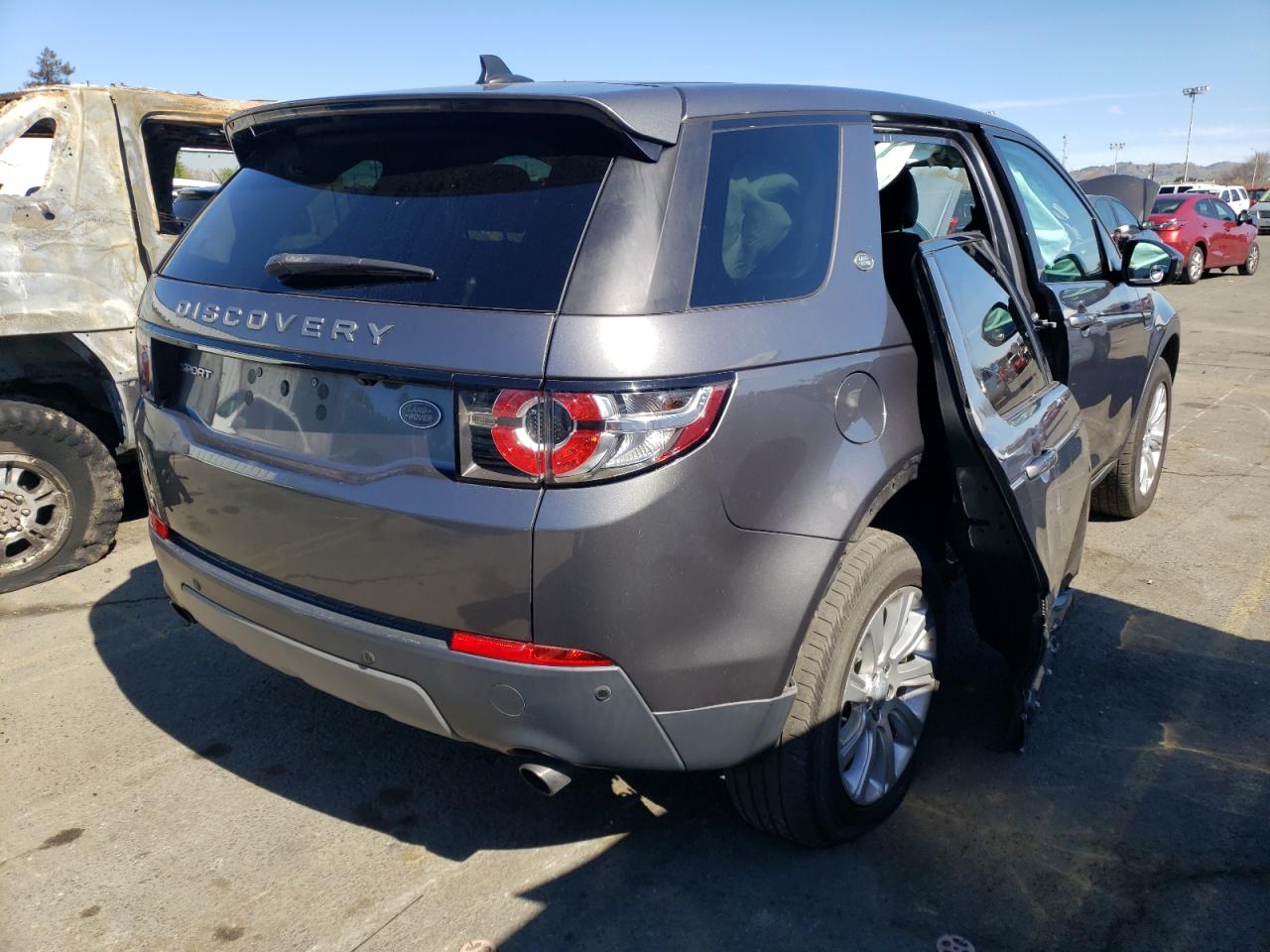 Photo 4 from auction – 2016 LAND ROVER DISCOVERY with VIN SALCP2BG6GH555327