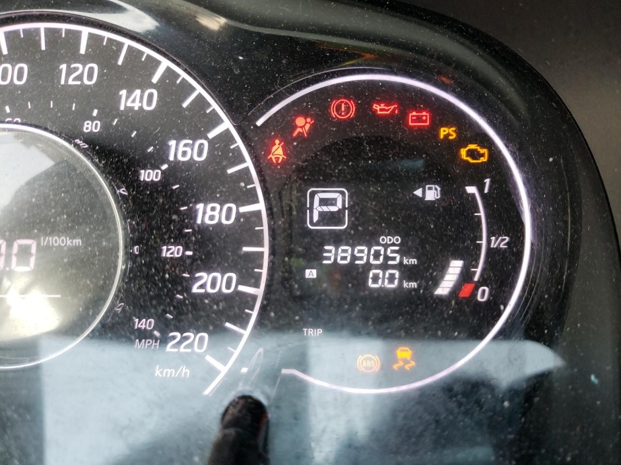 Photo 8 from auction – 2018 NISSAN VERSA NOTE with VIN 3N1CE2CP7JL363423