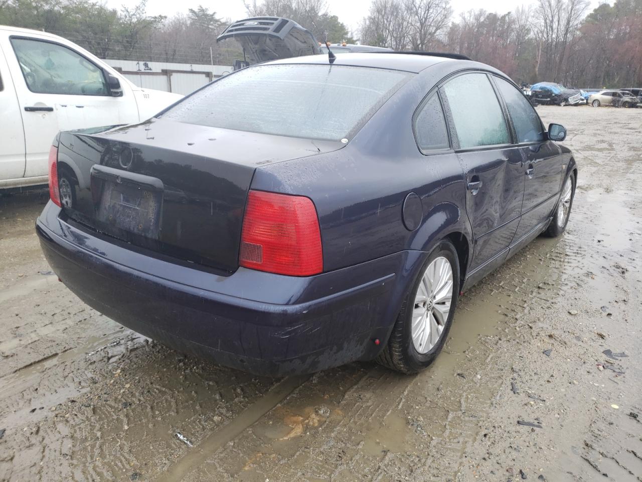 Photo 4 from auction – 1998 VOLKSWAGEN PASSAT with VIN WVWMA63B7WE100820