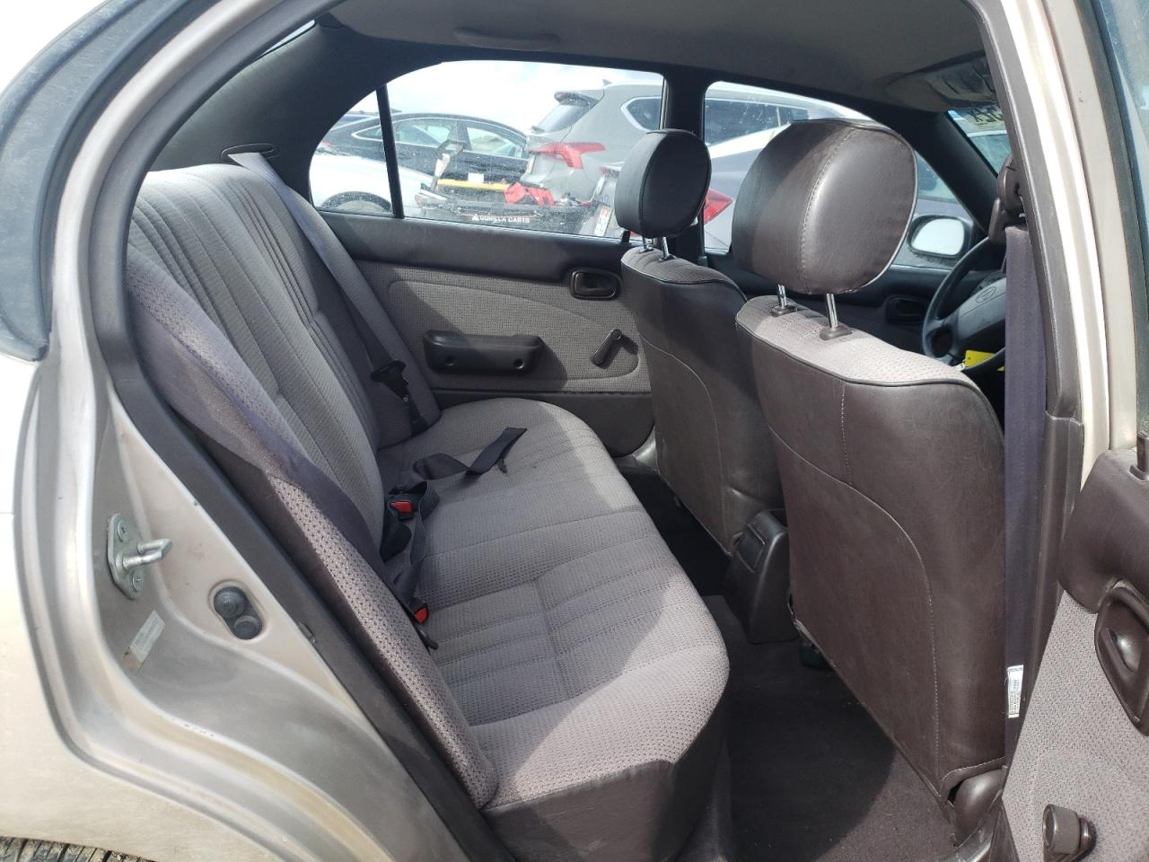 Photo 6 from auction – 1994 TOYOTA COROLLA with VIN JT2AE04B4R0069717