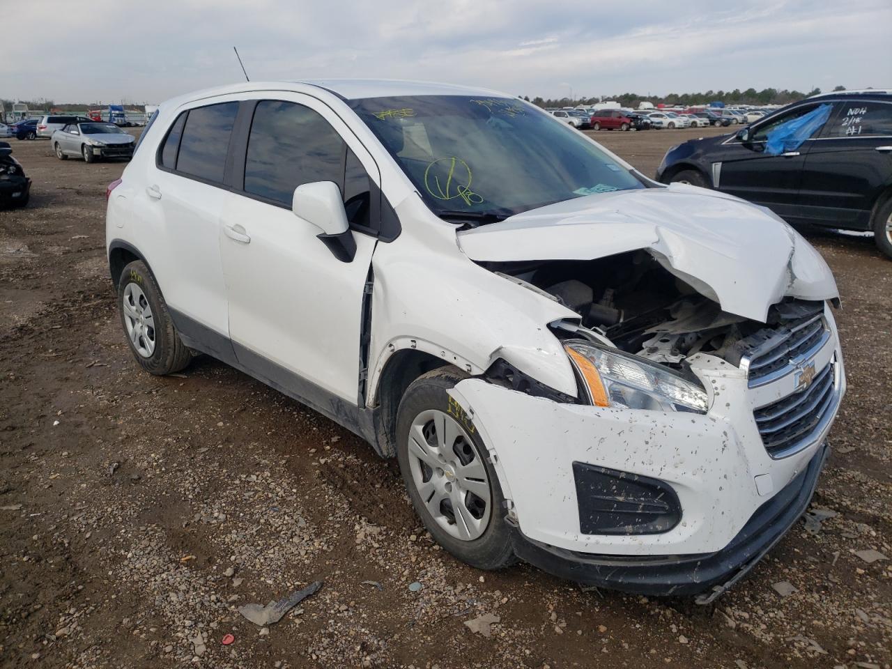 CHEVROLET TRAX LS 2016 with VIN 3GNCJKSB6GL269581 - Photo from auction