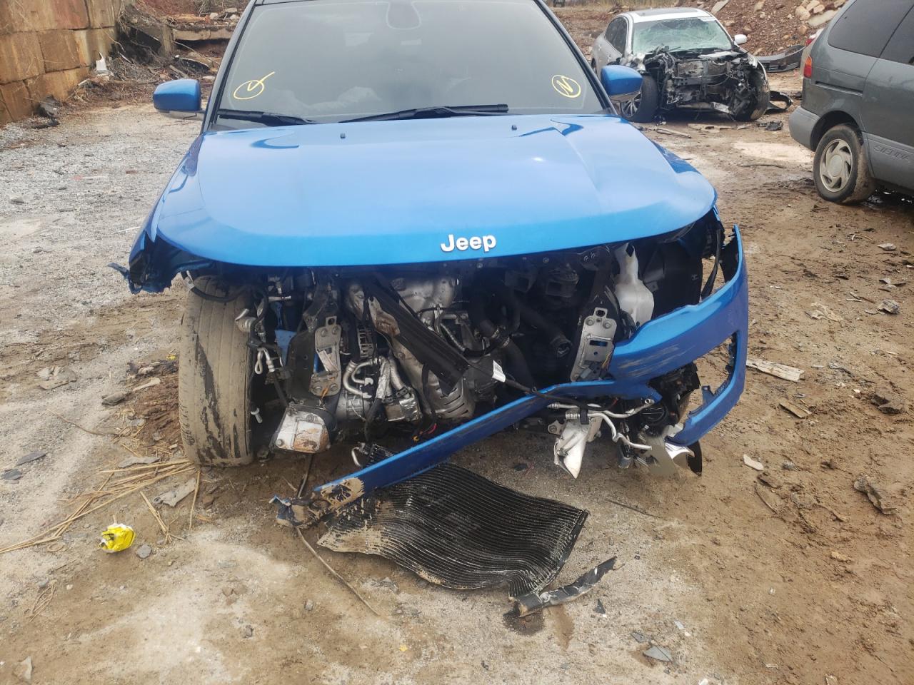 Photo 9 from auction – 2018 JEEP COMPASS LI with VIN 3C4NJDCB4JT373148