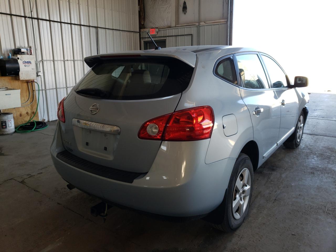 Photo 4 from auction – 2013 NISSAN ROGUE S with VIN JN8AS5MT3DW030973