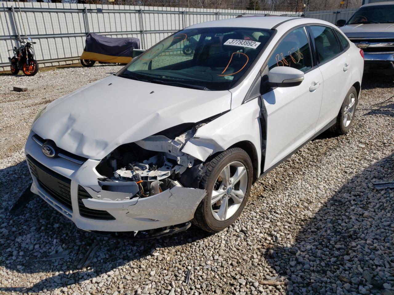 Photo 2 from auction – 2013 FORD FOCUS SE with VIN 1FADP3F20DL128854