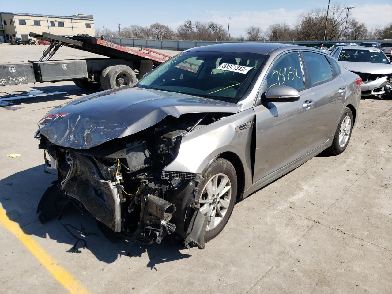 Photo 9 from auction – 2018 KIA OPTIMA LX with VIN 5XXGT4L35JG211780
