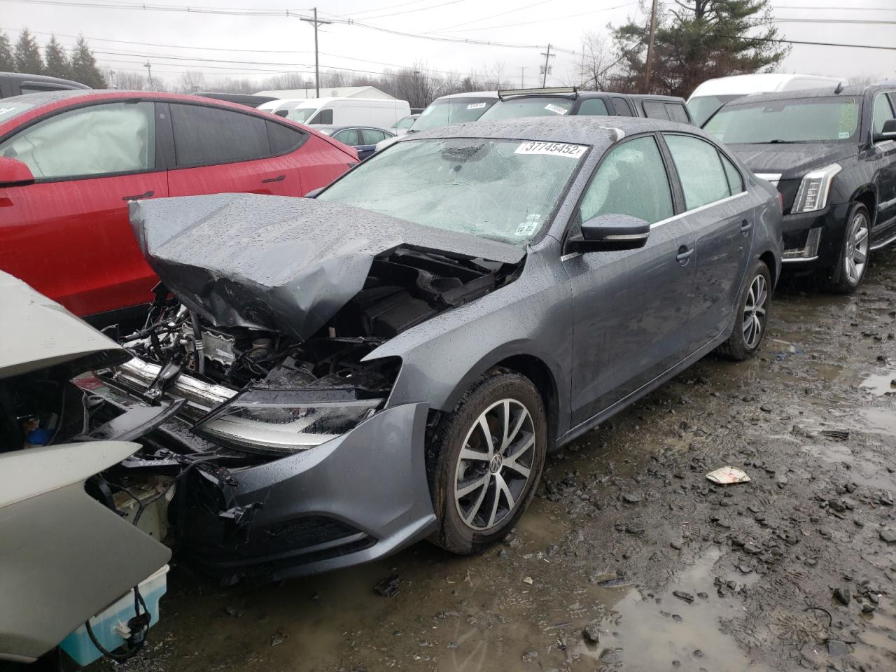 Photo 2 from auction – 2017 VOLKSWAGEN JETTA SE with VIN 3VWDB7AJ3HM378878