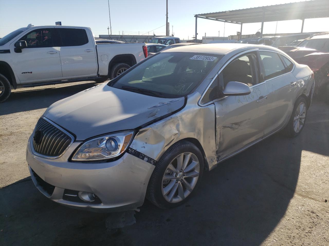 Photo 2 from auction – 2014 BUICK VERANO with VIN 1G4PP5SK1E4200421