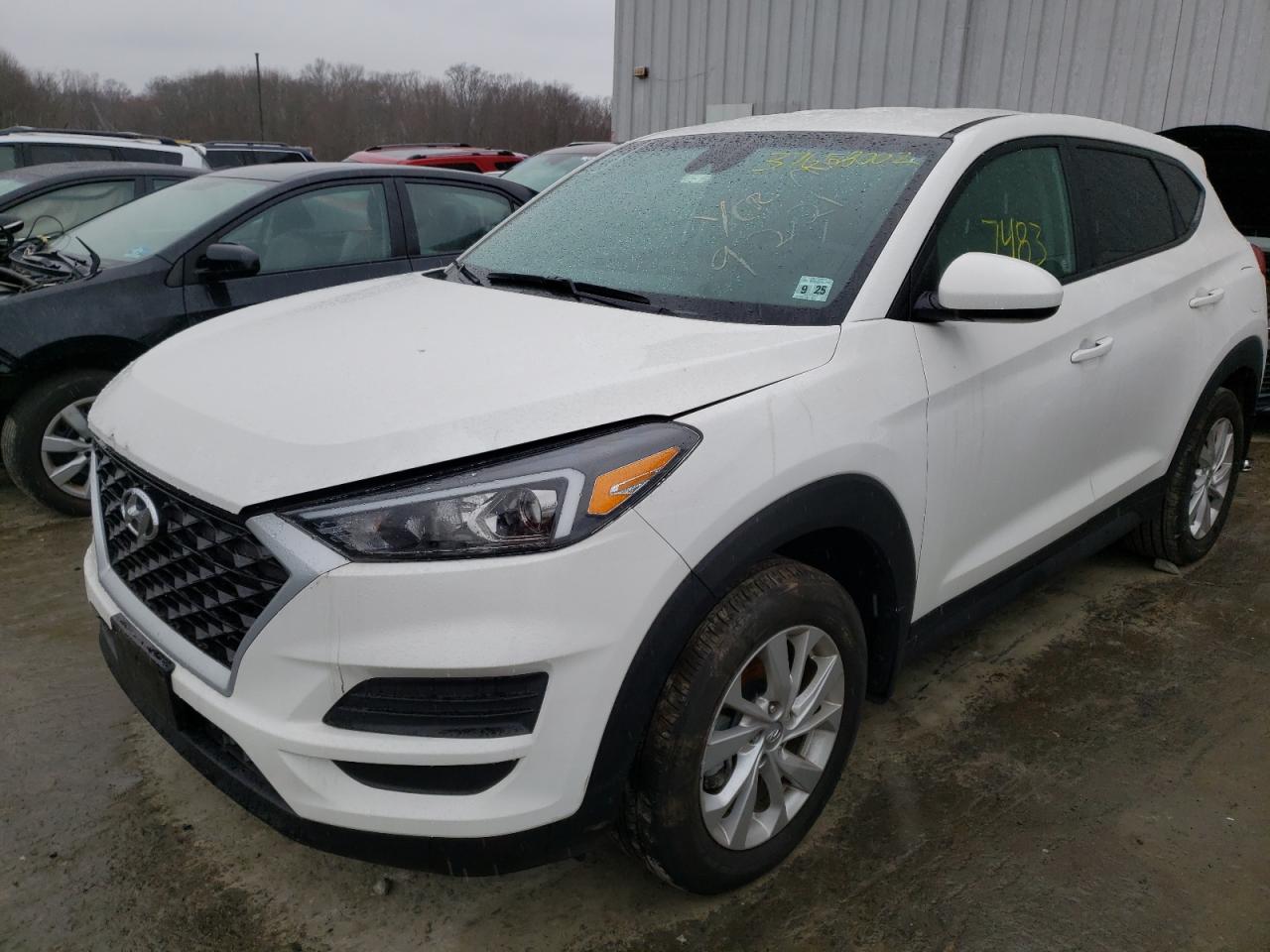 Photo 2 from auction – 2020 HYUNDAI TUCSON SE with VIN KM8J2CA47LU120565