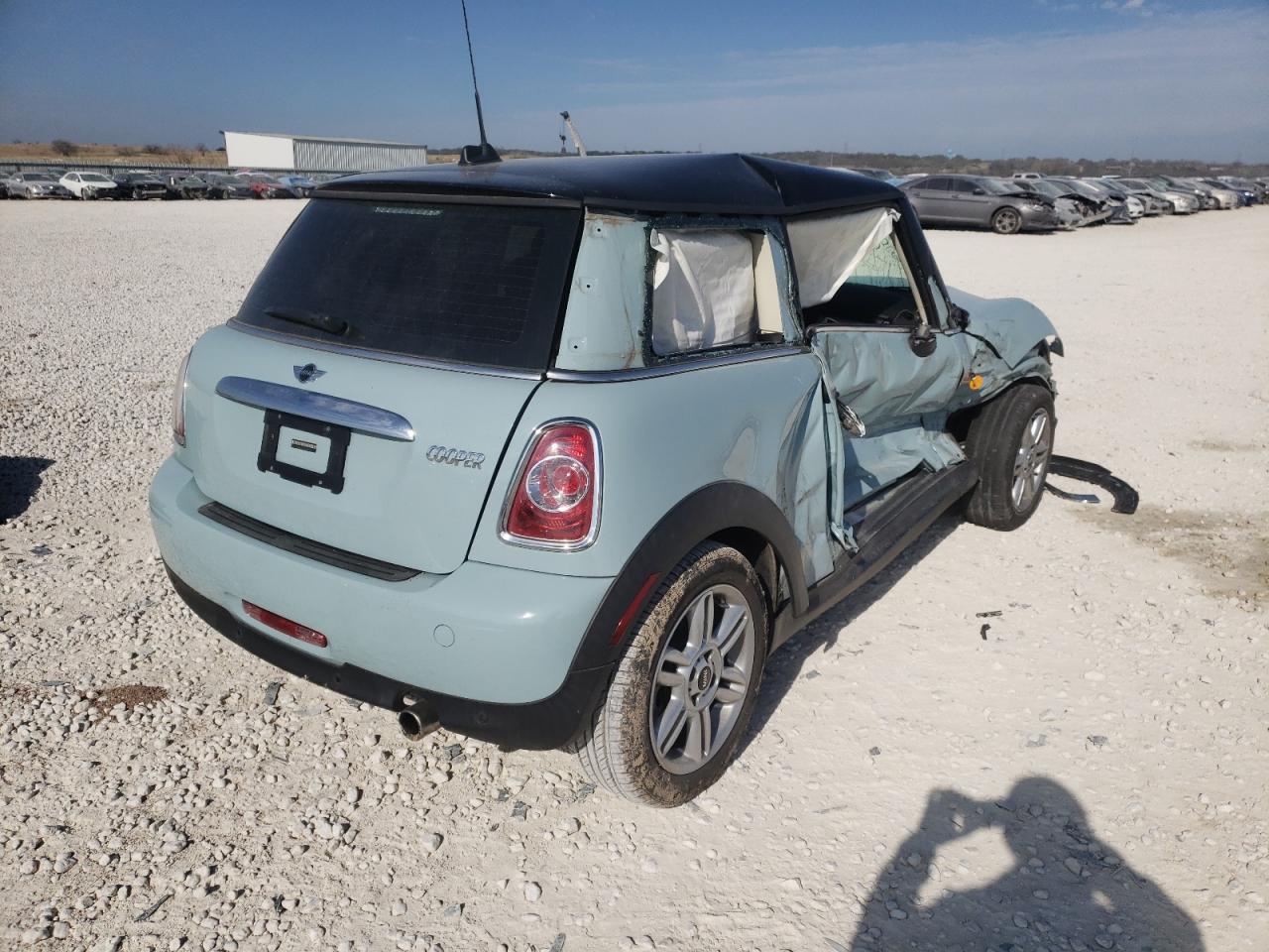 Photo 4 from auction – 2013 MINI COOPER with VIN WMWSU3C52DT689014