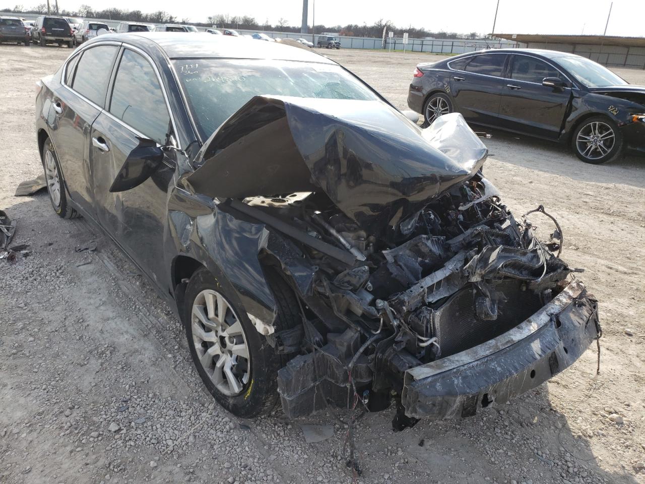 NISSAN ALTIMA 2.5 2015 with VIN 1N4AL3AP3FC264870 - Photo from auction