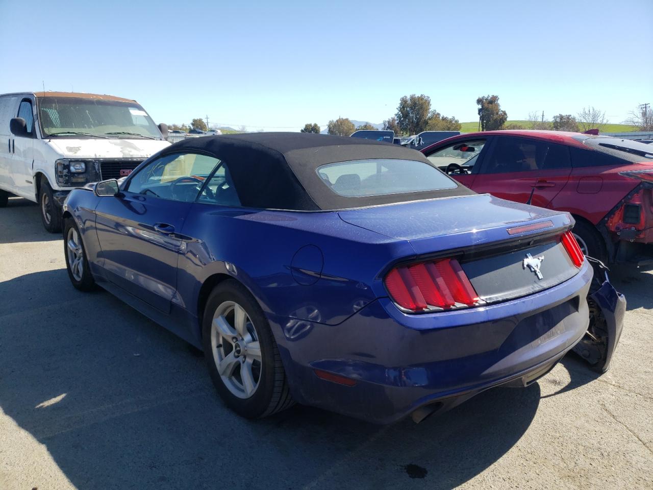 Photo 3 from auction – 2016 FORD MUSTANG with VIN 1FATP8EM9G5269555