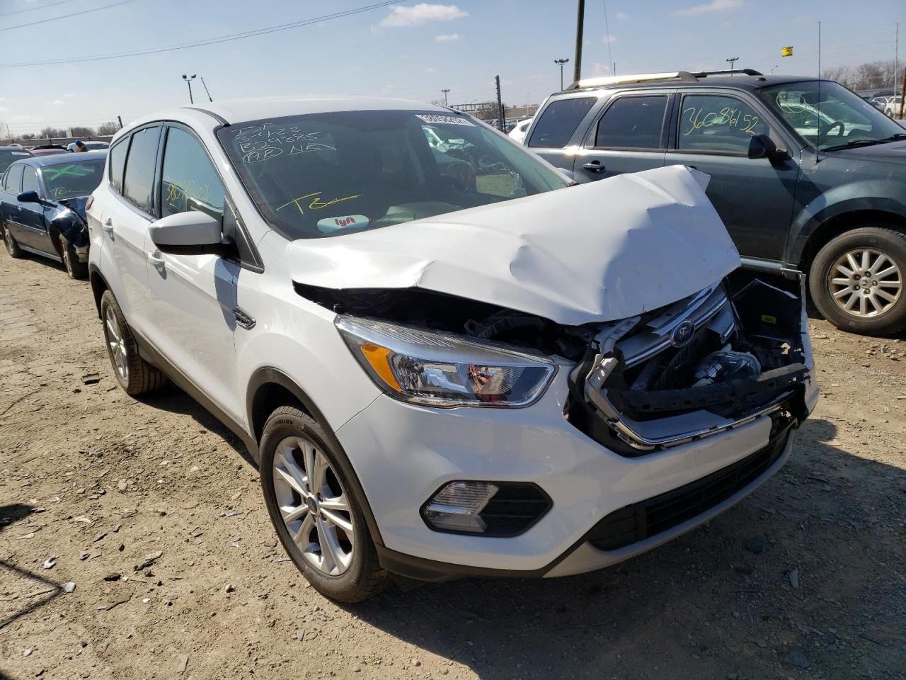 FORD ESCAPE SE 2019 with VIN 1FMCU0GD5KUB29885 - Photo from auction