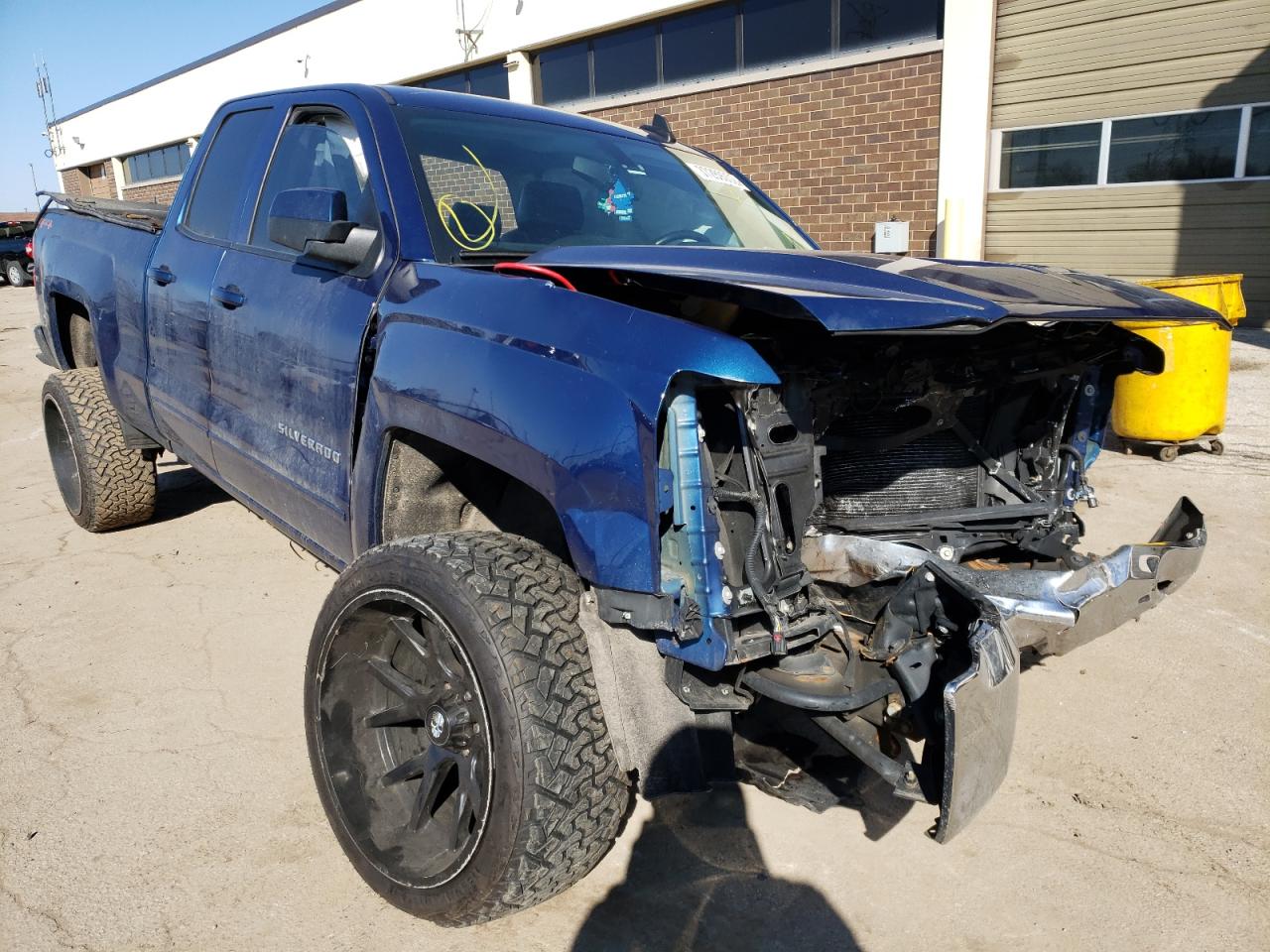 CHEVROLET SILVERADO 2016 with VIN 1GCVKREC3GZ424687 - Photo from auction