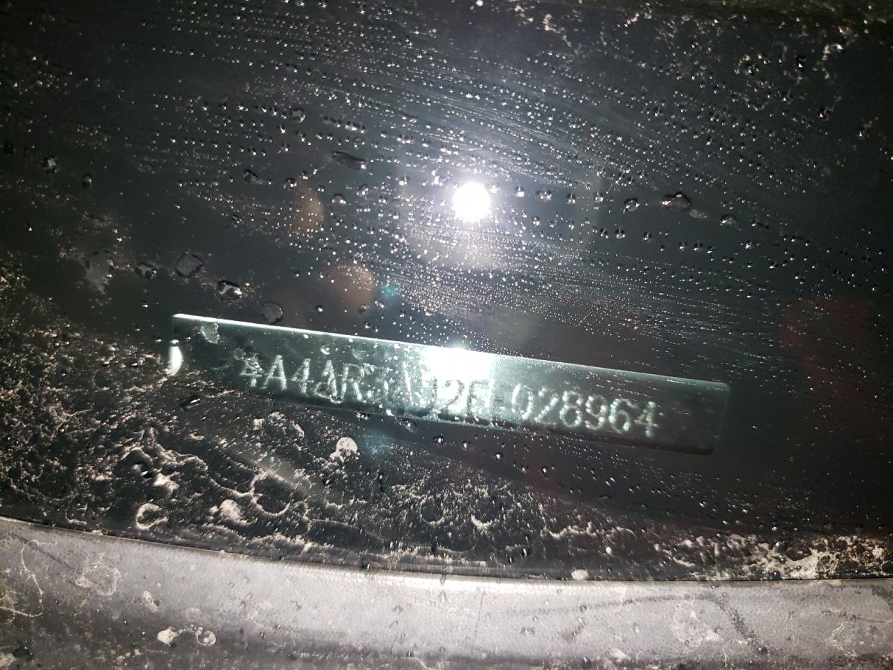 Photo 10 from auction – 2014 MITSUBISHI OUTLANDER with VIN 4A4AR3AU2EE028964