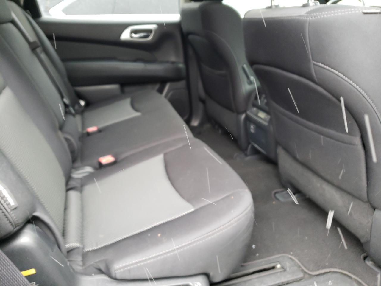 Photo 6 from auction – 2018 NISSAN PATHFINDER with VIN 5N1DR2MM7JC636488