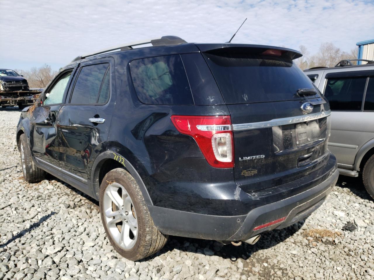 Foto 3 de la subasta – 2013 FORD EXPLORER L con VIN 1FM5K8F87DGC45740