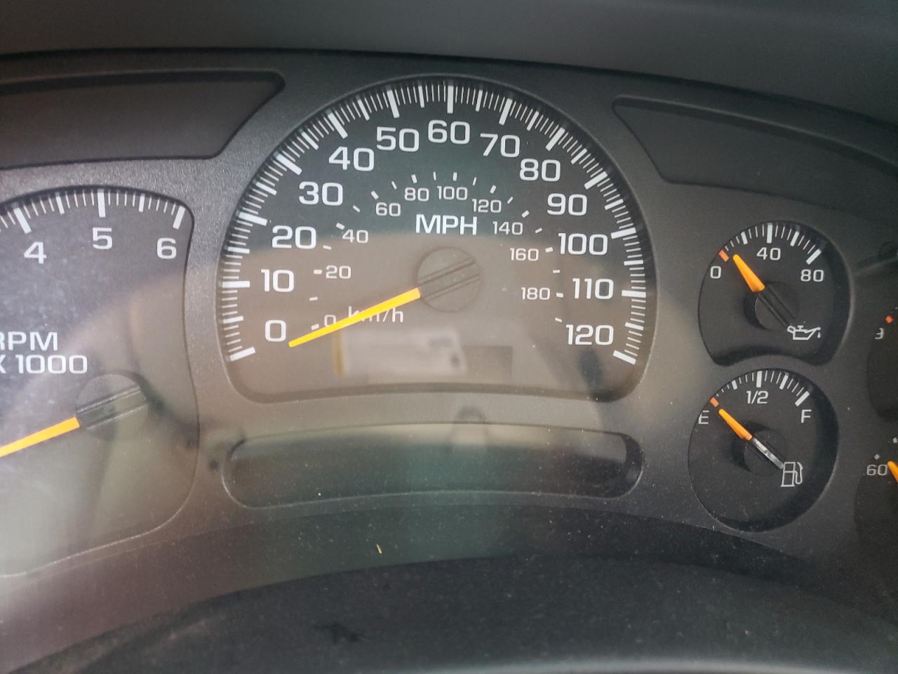 Photo 8 from auction – 2005 CHEVROLET SILVERADO with VIN 1GCEK19B25E229333