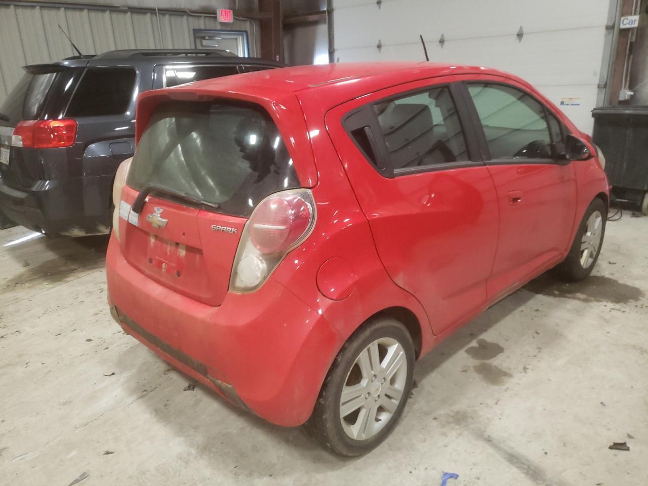 Photo 4 from auction – 2015 CHEVROLET SPARK 1LT with VIN KL8CD6S92FC762939
