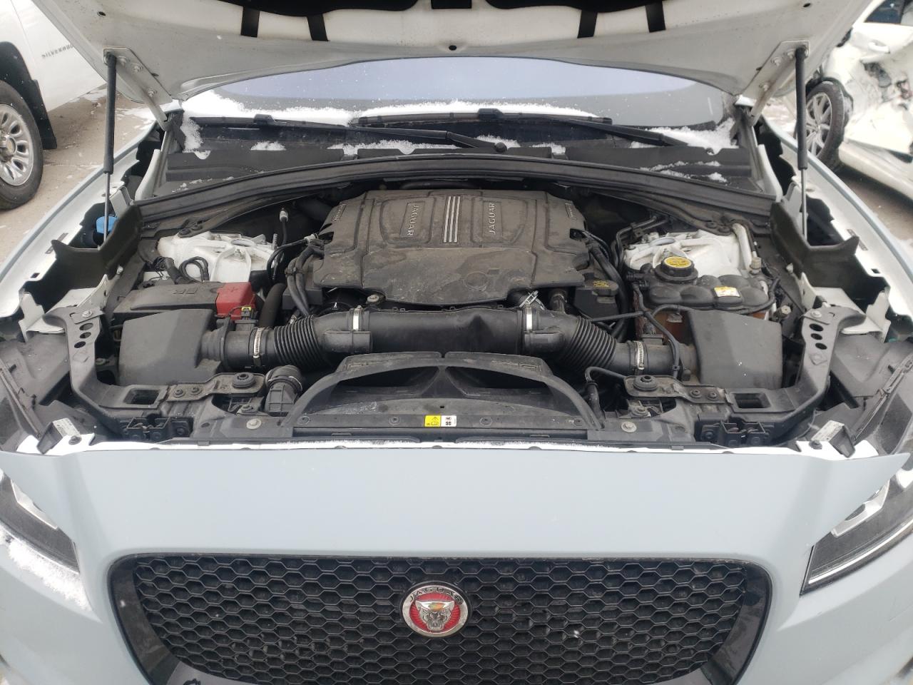 Photo 7 from auction – 2017 JAGUAR F-PACE PRE with VIN SADCK2BV5HA060796
