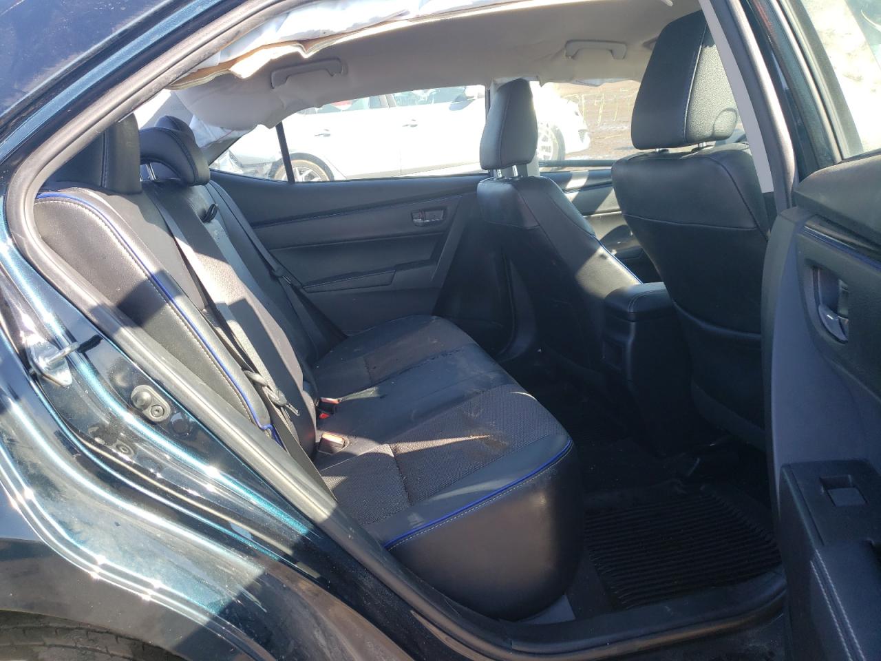Photo 6 from auction – 2019 TOYOTA COROLLA L with VIN 2T1BURHE6KC179719