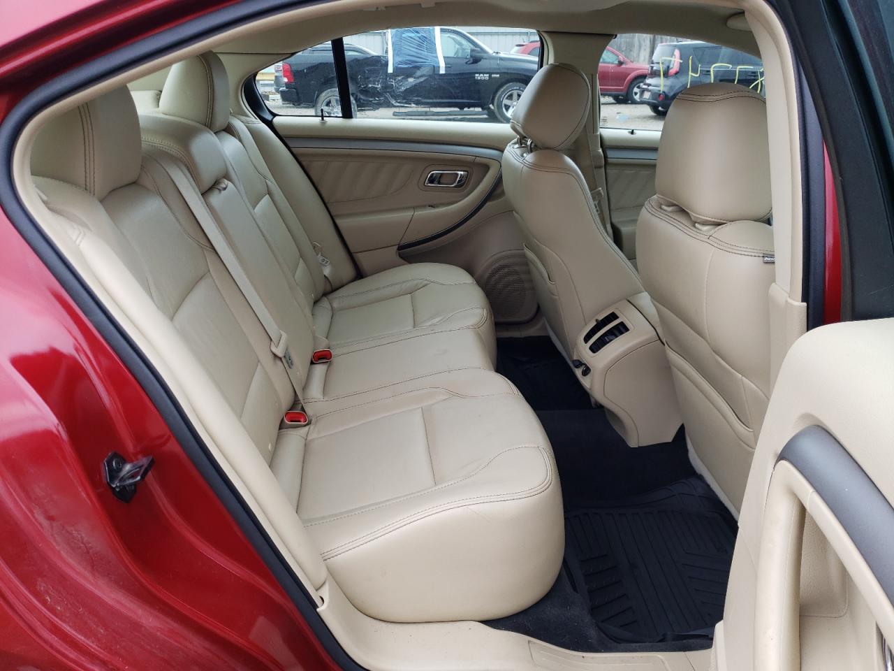 Photo 6 from auction – 2015 FORD TAURUS SEL with VIN 1FAHP2E87FG191897