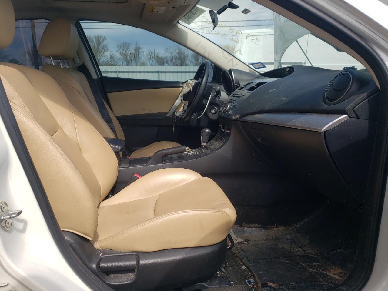 Photo 5 from auction – 2012 MAZDA 3 I with VIN JM1BL1M76C1663861
