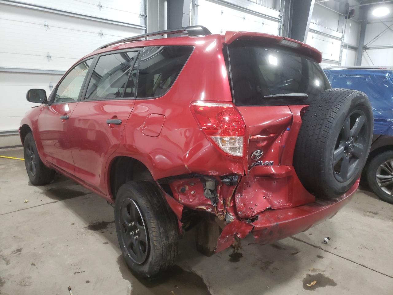 Photo 3 from auction – 2006 TOYOTA RAV4 with VIN JTMZD33V565013536