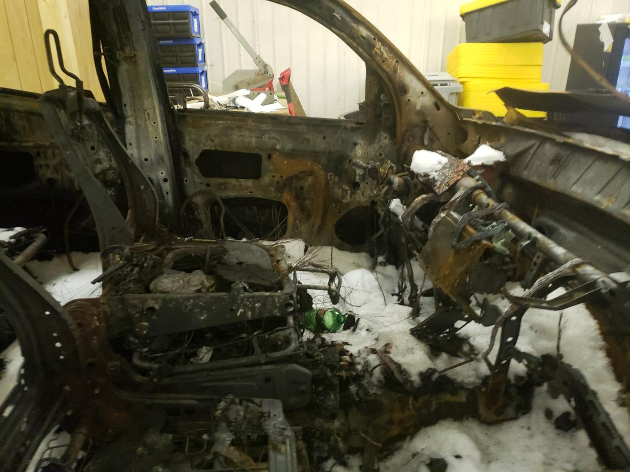 Photo 5 from auction – 2015 TOYOTA TUNDRA DOU with VIN 5TFCY5F13FX018656