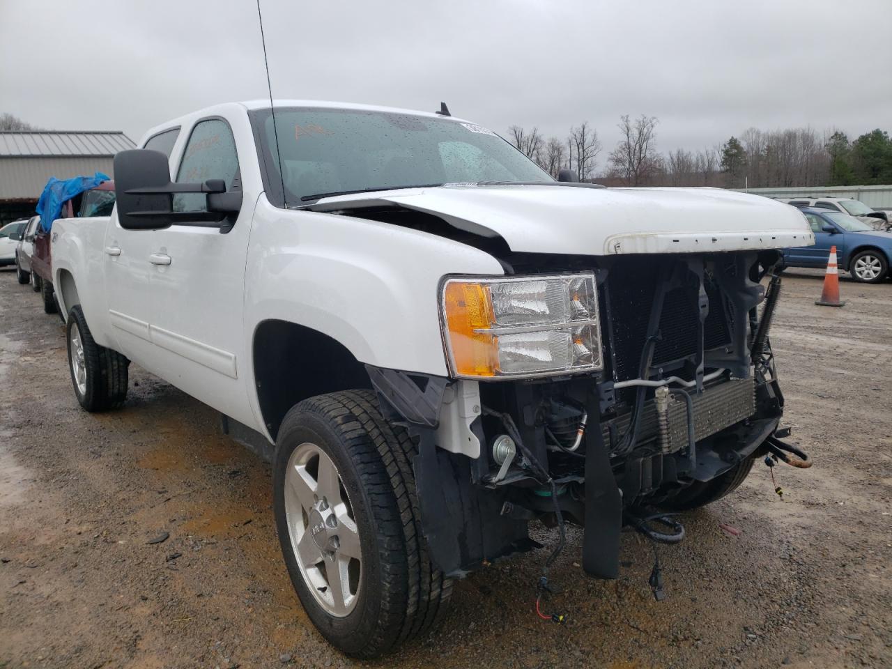 Photo 1 from auction – 2014 GMC SIERRA K25 with VIN 1GT121E88EF114626