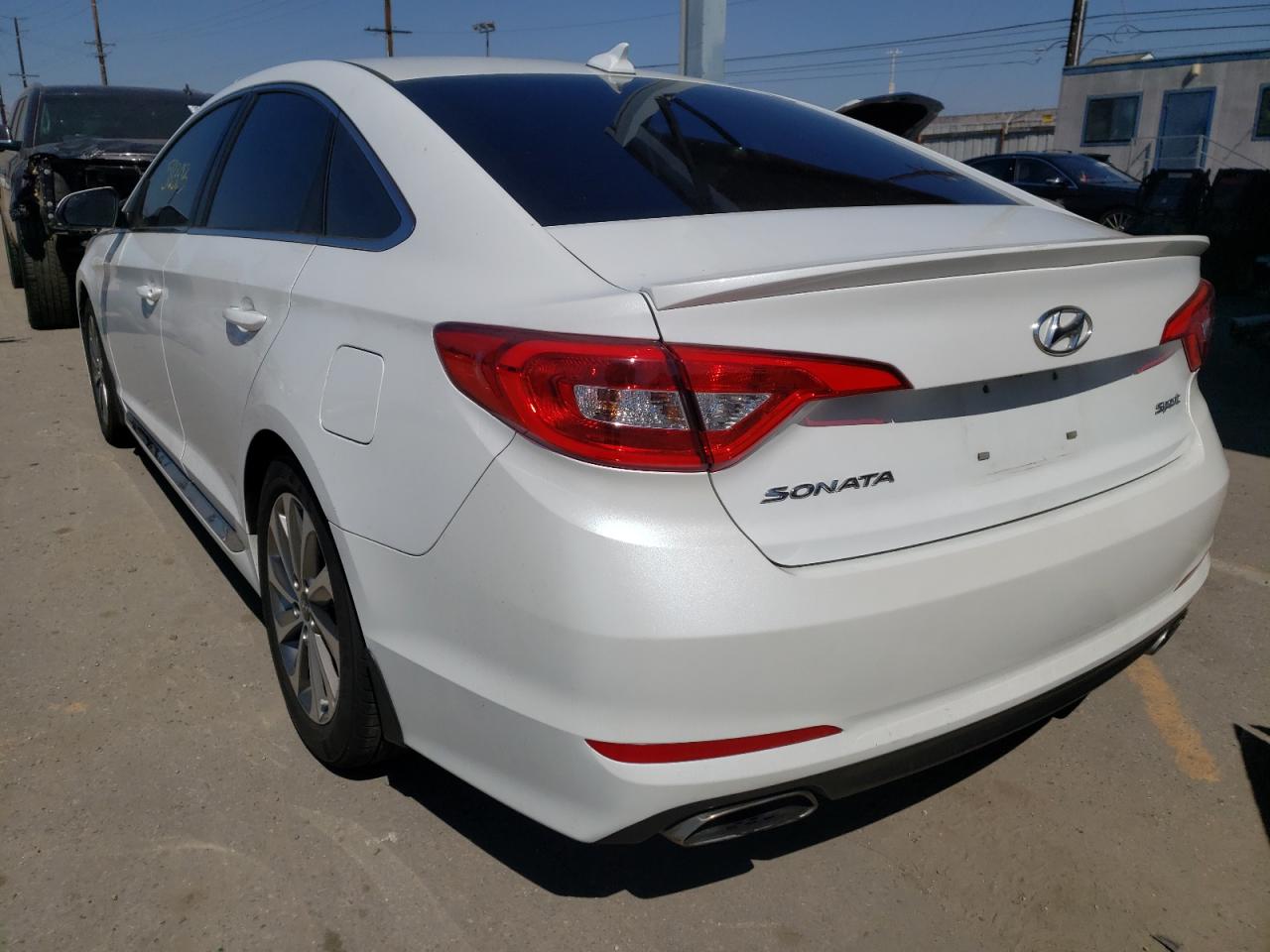 Photo 3 from auction – 2016 HYUNDAI SONATA SPO with VIN 5NPE34AF2GH415342
