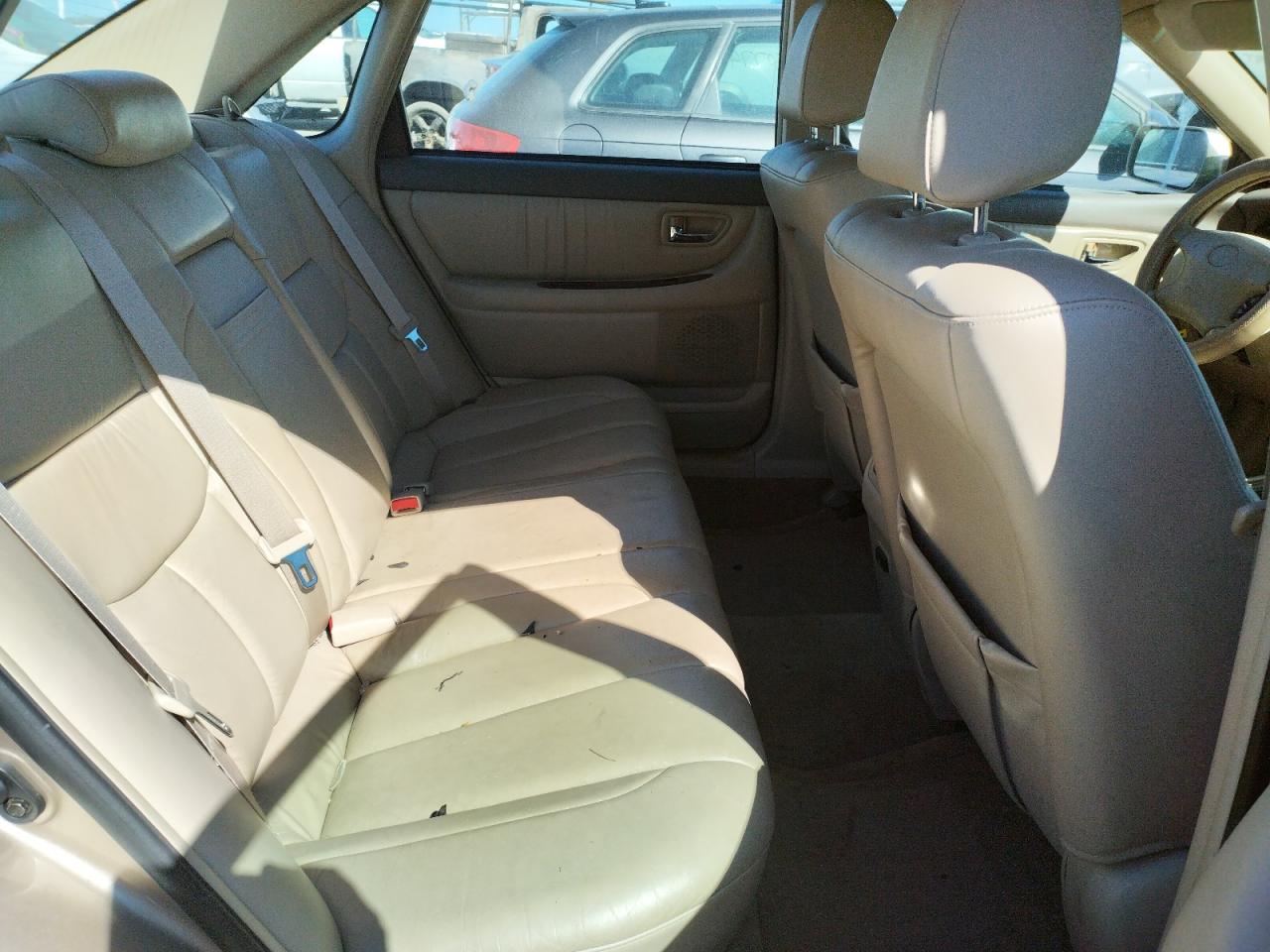 Photo 6 from auction – 2001 TOYOTA AVALON XL with VIN 4T1BF28B61U163976