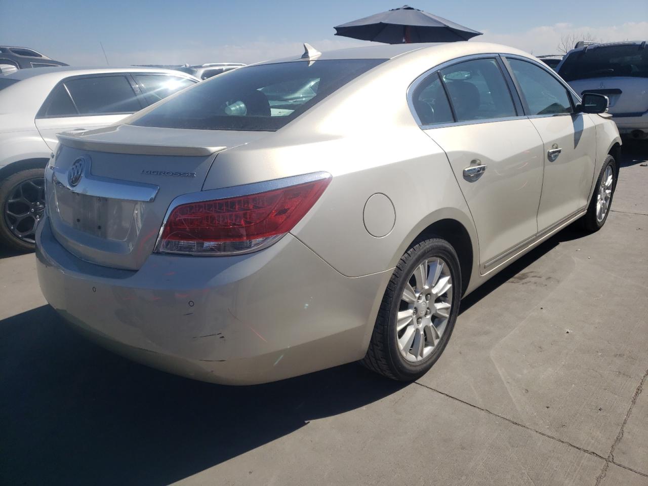 Photo 4 from auction – 2013 BUICK LACROSSE with VIN 1G4GC5ER9DF155834