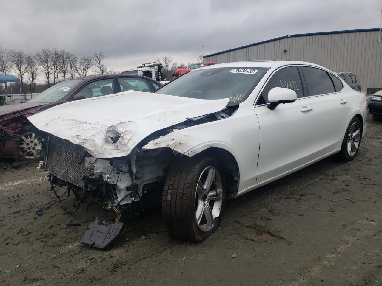 Photo 2 from auction – 2018 VOLVO S90 T5 MOM with VIN LVY982AK2JP030002