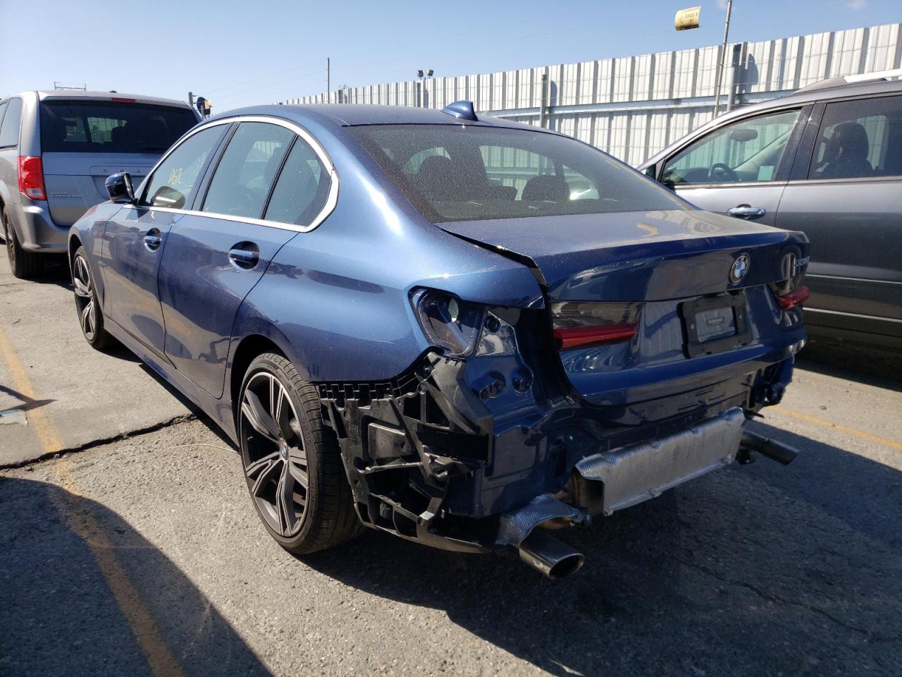 Photo 3 from auction – 2021 BMW 330I with VIN 3MW5R1J04M8C01876