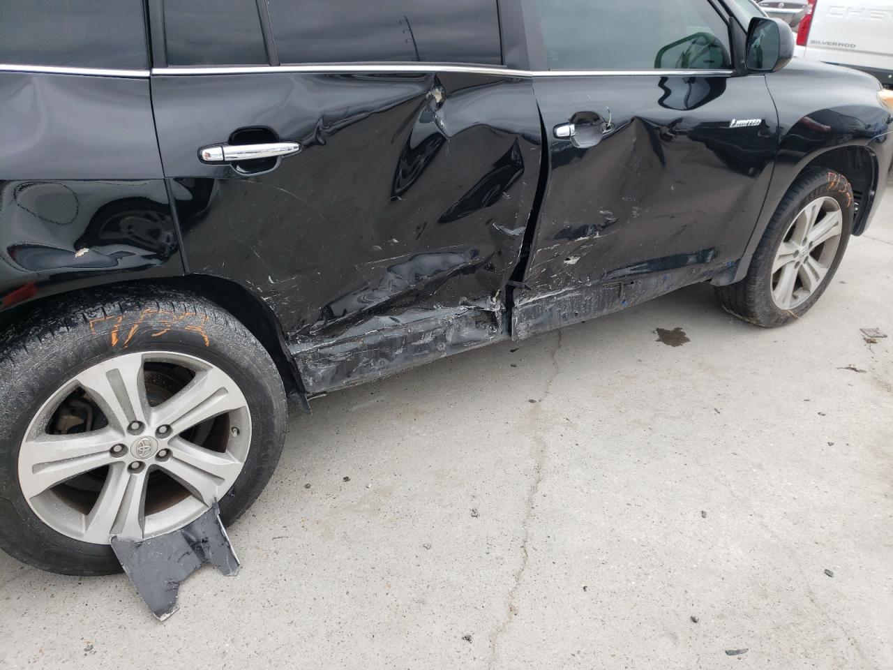 Photo 9 from auction – 2013 TOYOTA HIGHLANDER with VIN 5TDYK3EH2DS135335