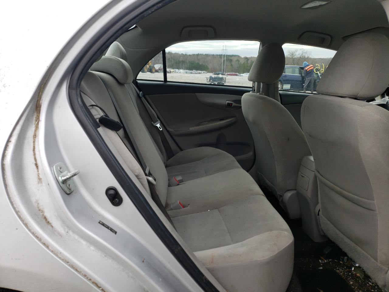 Photo 6 from auction – 2011 TOYOTA COROLLA BA with VIN 2T1BU4EE1BC749455