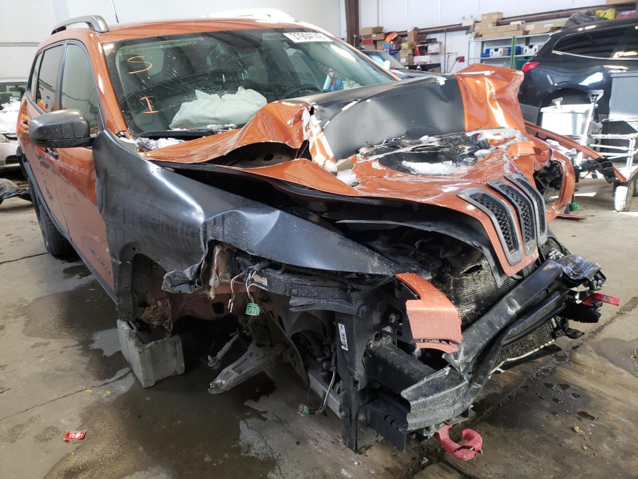JEEP CHEROKEE T 2016 with VIN 1C4PJMBS8GW202268 - Photo from auction
