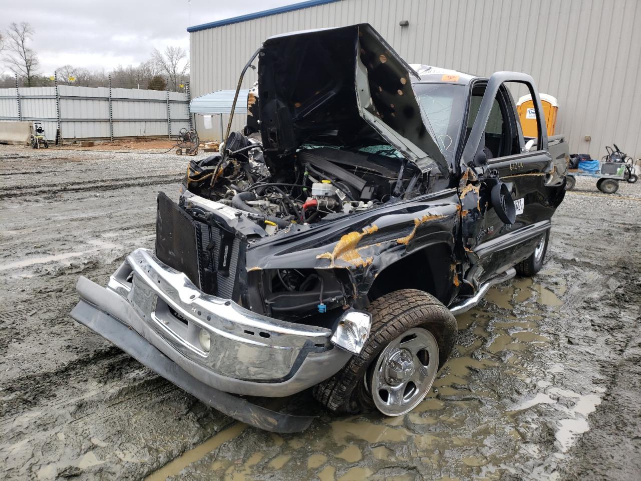 Photo 2 from auction – 2000 DODGE RAM 1500 with VIN 1B7HC16Y6YS502220