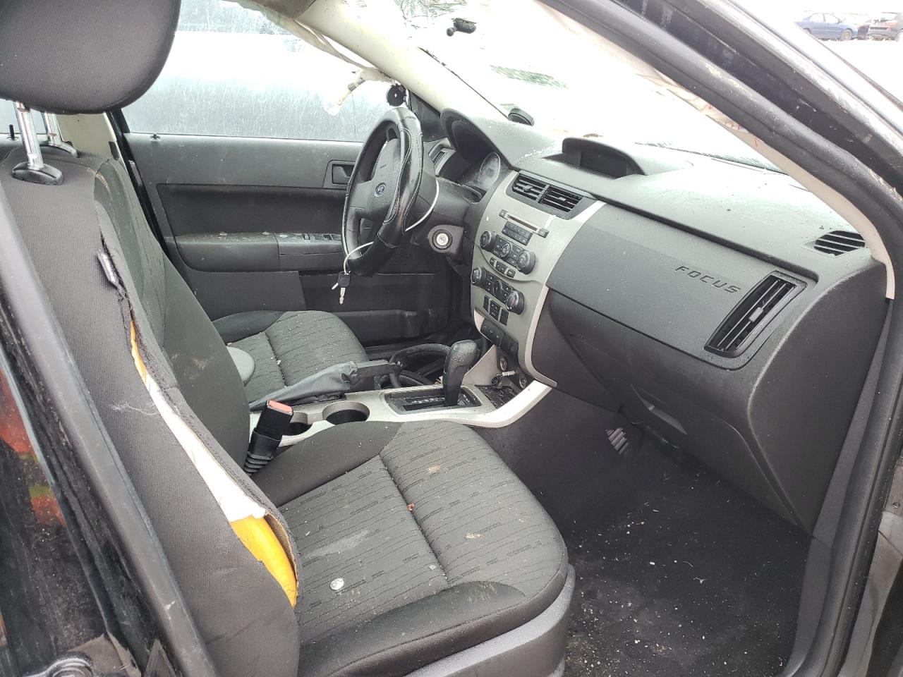 Photo 5 from auction – 2008 FORD FOCUS SE with VIN 1FAHP35N18W137953