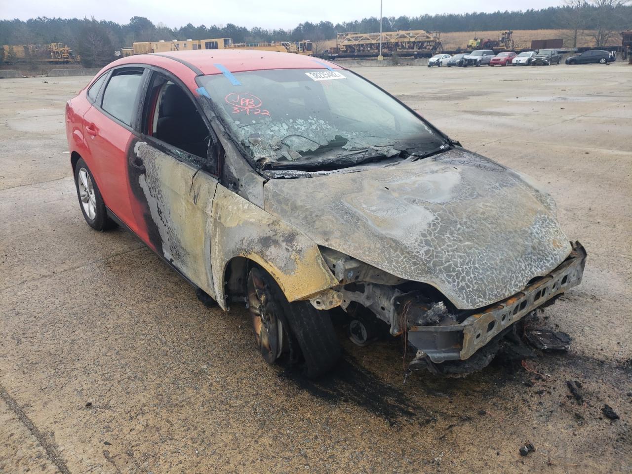 FORD FOCUS 2013 with VIN 1FADP3F28DL272426 - Photo from auction