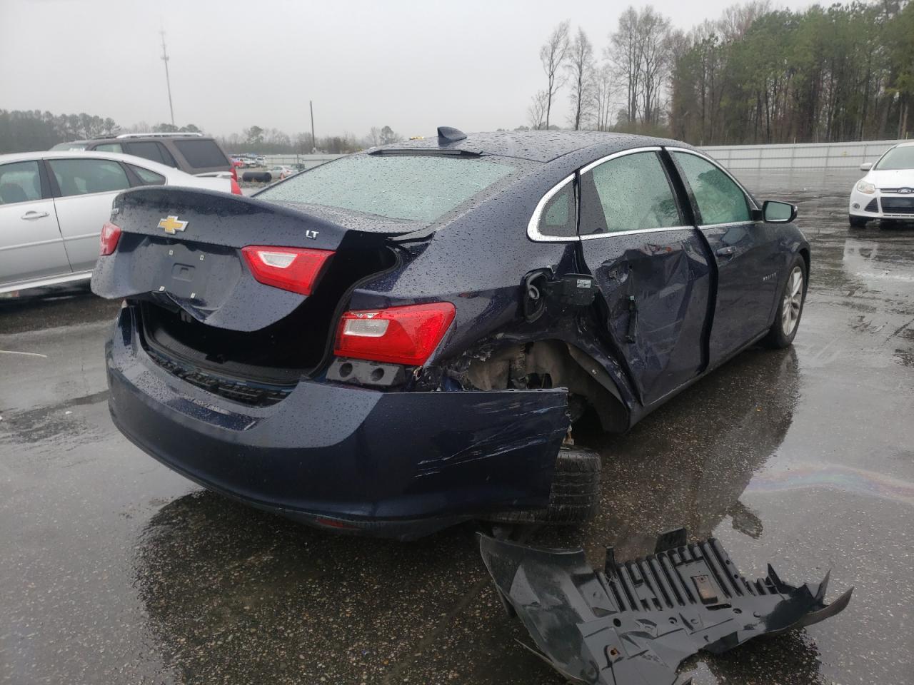 Photo 4 from auction – 2018 CHEVROLET MALIBU LT with VIN 1G1ZD5ST2JF106313